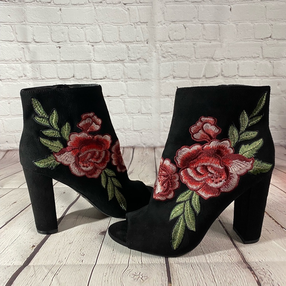 Charlotte Russe Black Floral Heels